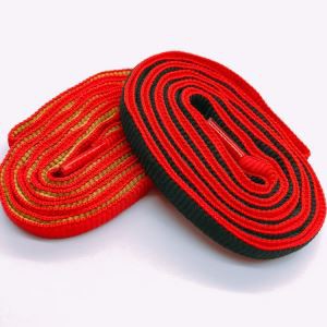 Футбол бут кийим үчүн сүйрү кашаа